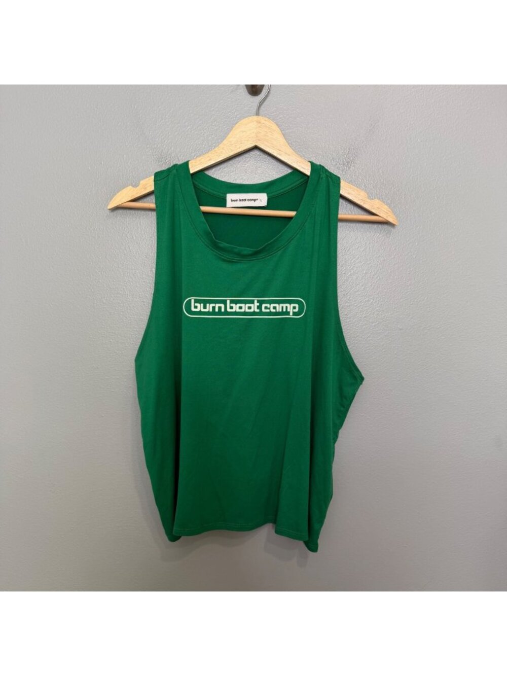 BURN BOOT CAMP green athletic tank size L